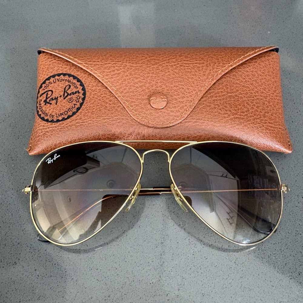 SOLD💚RayBan aviators